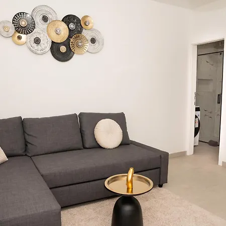 Apartman Sanmar *