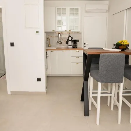 アパート Sanmar ザダル