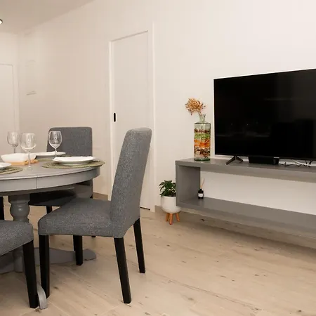 Sanmar アパート *